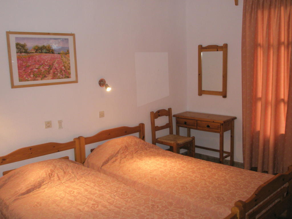 Guesthouse Christos Bandar Skopelos Luaran gambar