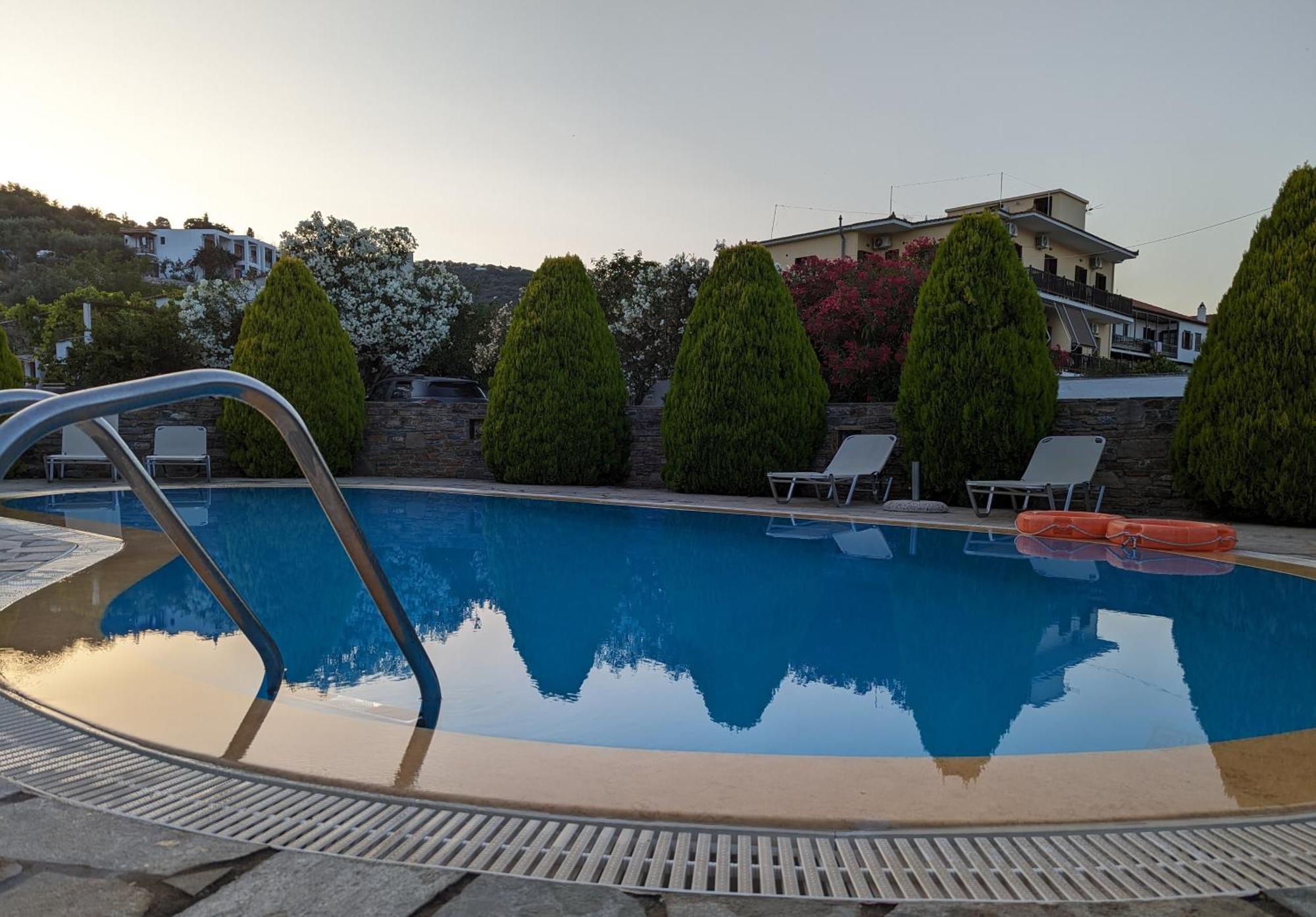 Guesthouse Christos Bandar Skopelos Luaran gambar