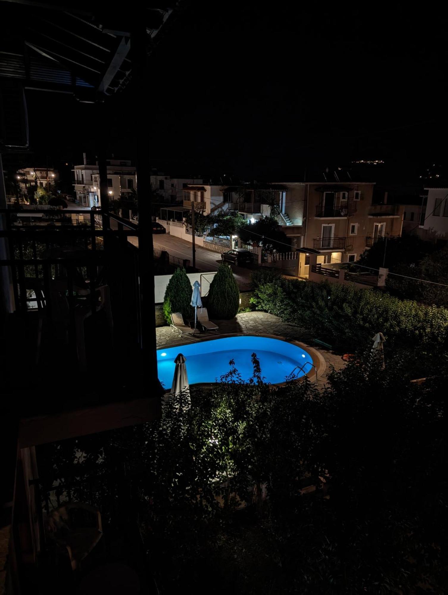 Guesthouse Christos Bandar Skopelos Luaran gambar