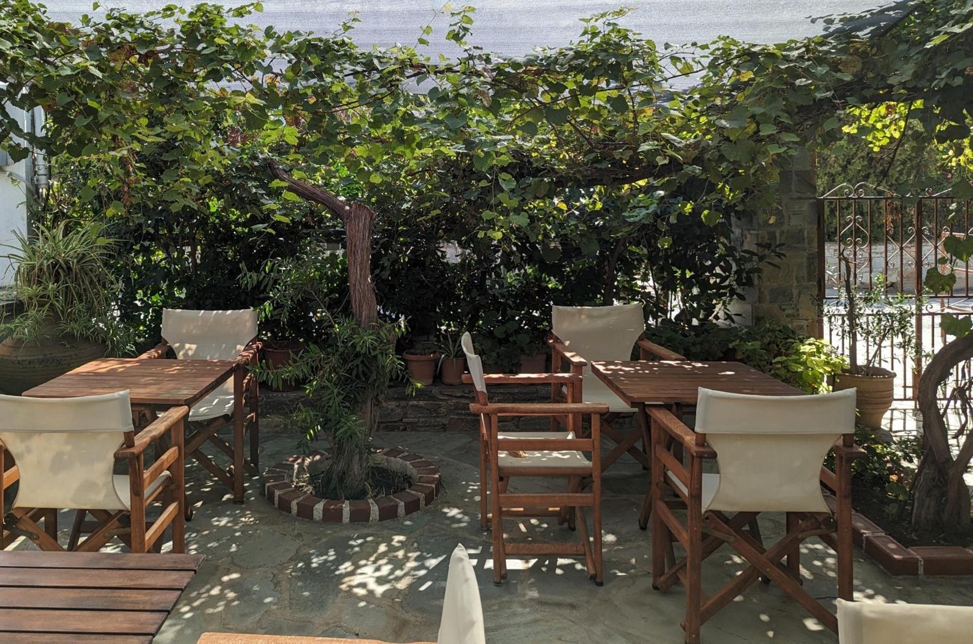 Guesthouse Christos Bandar Skopelos Luaran gambar