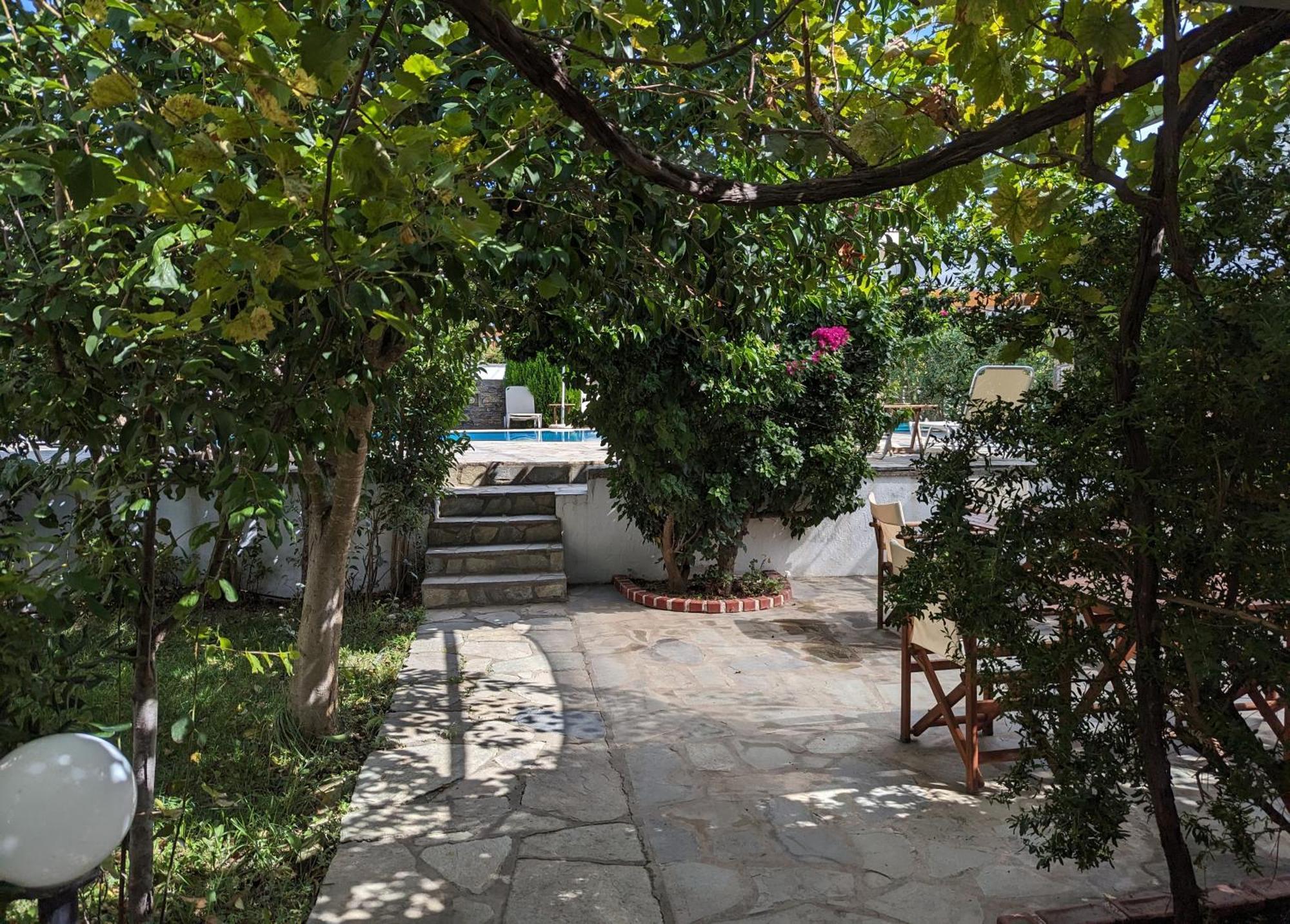 Guesthouse Christos Bandar Skopelos Luaran gambar
