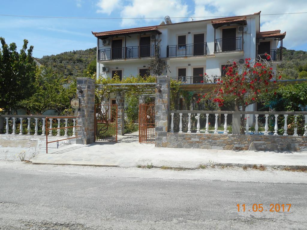 Guesthouse Christos Bandar Skopelos Luaran gambar